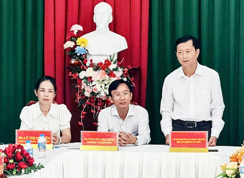 Xã Hỏa Lựu ký kết hợp tác tuyên truyền với Báo và Phát thanh, Truyền hình Cần Thơ