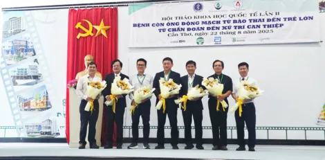 Cập nhật, chia sẻ kinh nghiệm điều trị bệnh tim bẩm sinh
