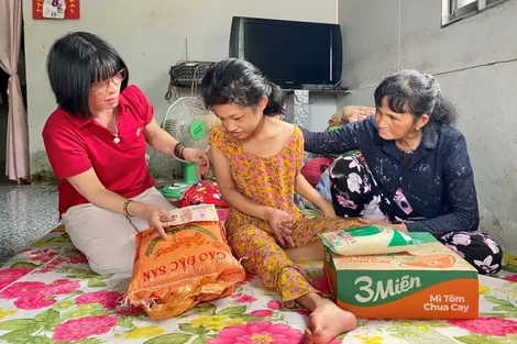 Tấm lòng bà Phương với người nghèo