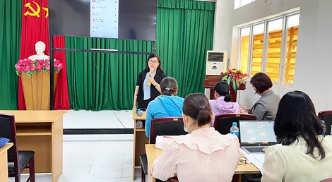Trang bị kỹ năng thiết kế tài liệu cho cán bộ, nhân viên y tế phụ trách truyền thông