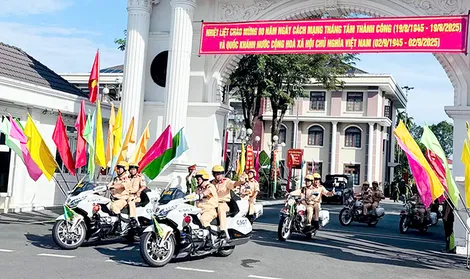 Cần nâng cao ý thức chấp hành pháp luật khi tham gia giao thông