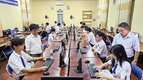 Đẩy mạnh chuyển đổi số, cải cách hành chính trong lĩnh vực giáo dục và đào tạo