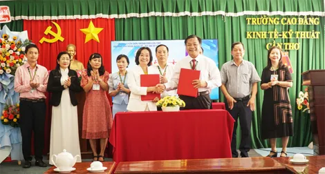 Trường Cao đẳng Kinh tế - Kỹ thuật Cần Thơ ký kết hợp tác với doanh nghiệp trong đào tạo và tuyển dụng