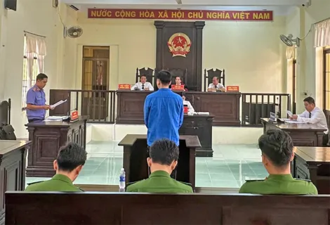 Dùng dao đâm người, gây thương tích 58%, lãnh 5 năm 6 tháng tù
