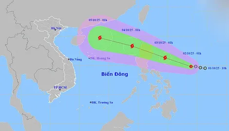 Áp thấp nhiệt đới khả năng mạnh lên thành bão, lũ trên các sông tiếp tục dâng cao