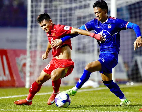 Chơi hơn người, tuyển Việt Nam vất vả thắng Nepal 3-1