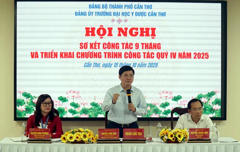 Đảng bộ Trường Đại học Y Dược Cần Thơ kết nạp đảng viên mới vượt 20% chỉ tiêu năm 2025