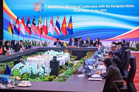 Điểm sáng Đông Nam Á trong bức tranh kinh tế toàn cầu