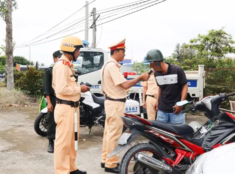 Trong 4 ngày kiểm tra, xử lý vi phạm về nồng độ cồn hơn 1,5 tỉ đồng