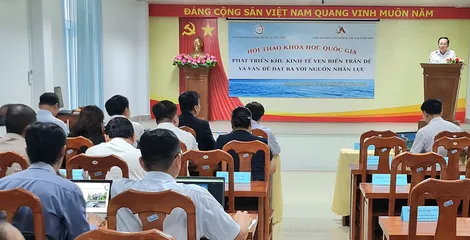 Hội thảo khoa học “Phát triển Khu kinh tế ven biển Trần Đề và vấn đề đặt ra với nguồn nhân lực”