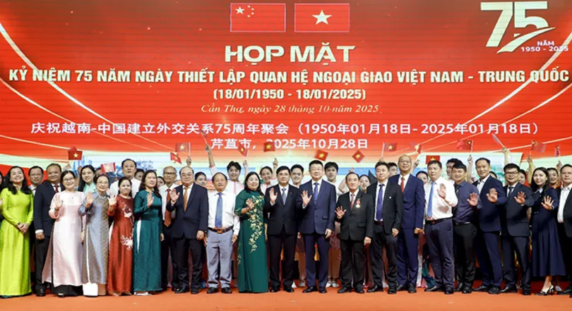 Họp mặt kỷ niệm 75 năm thiết lập quan hệ ngoại giao Việt Nam - Trung Quốc
