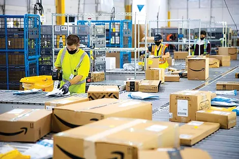 Amazon mạnh tay cắt giảm nhân sự