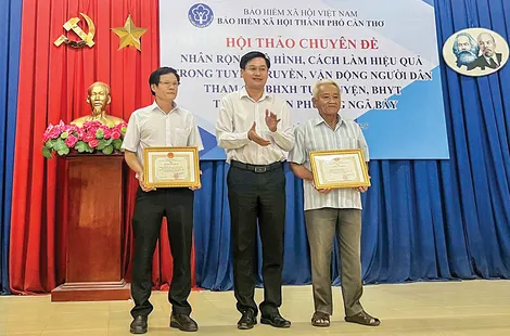 Nâng cao chất lượng tuyên truyền, đưa chính sách bảo hiểm xã hội, bảo hiểm y tế vào đời sống