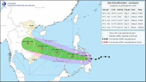 Bão Kalmaegi tăng cấp, tiếp tục hướng về khu vực giữa Biển Đông