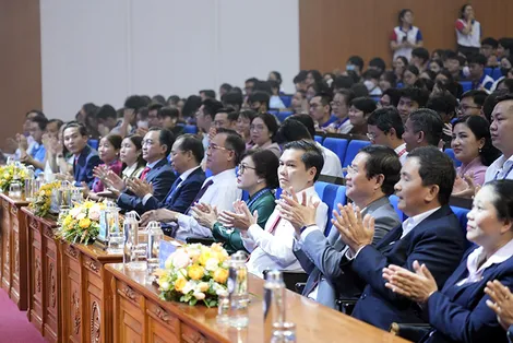Sôi nổi Ngày hội việc làm năm 2025 tại Trường Đại học Y Dược Cần Thơ