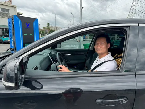 Từ Hà Nội đến TP.HCM, trạm sạc xe điện phủ dày, người dùng tự tin: Đi đâu cũng có chỗ sạc, 20 phút là thoải mái đi cả ngày