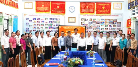 Tiếp tục phát huy kết quả đạt được, khắc phục khó khăn để nâng cao chất lượng dạy và học