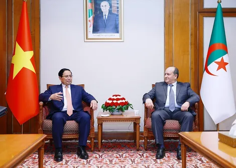 Việt Nam - Algeria nâng cấp quan hệ lên Đối tác Chiến lược