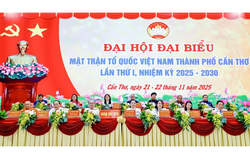 Phiên làm việc thứ nhất Đại hội đại biểu MTTQVN TP Cần Thơ nhiệm kỳ 2025-2030