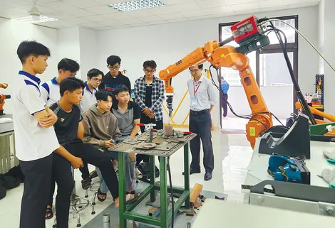 Đại học Cần Thơ nỗ lực nghiên cứu, phát triển khoa học, công nghệ