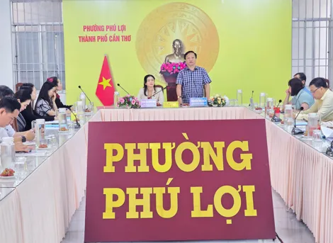Sở Giáo dục và Đào tạo thành phố kiểm tra phổ cập giáo dục, xóa mù chữ