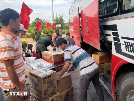 Cao điểm chống buôn lậu, gian lận thương mại dịp Tết Nguyên đán Bính Ngọ 2026