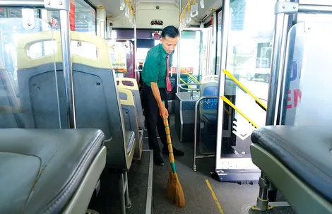 Nhiều tiện ích khi sử dụng xe buýt