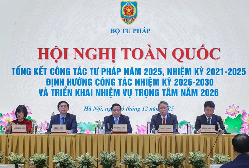 Đổi mới tư duy làm luật, xóa bỏ tư duy "không biết mà vẫn quản", "không quản được thì cấm"