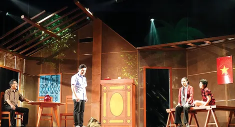 Lắng đọng vở cải lương “Người mẹ và thanh gươm”