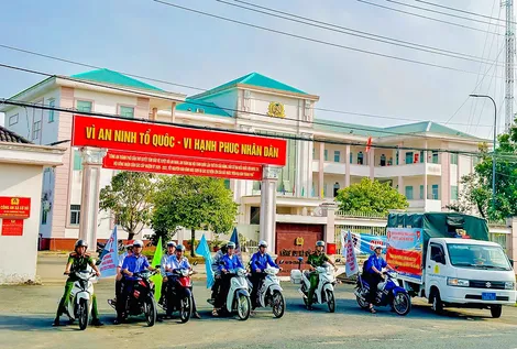 Tuổi trẻ xã Cờ Đỏ tuyên truyền bình đẳng giới và phòng, chống ma túy
