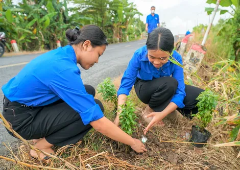 Học Bác, góp sức trẻ xây dựng quê hương
