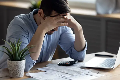 Căng thẳng về tài chính và thực phẩm khiến tim già nhanh hơn