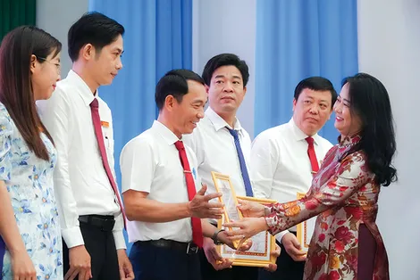Nâng cao chất lượng đào tạo, bồi dưỡng lý luận chính trị theo hướng “thực chất, hiệu quả, gắn thực tiễn”