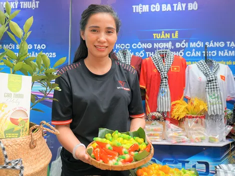 Khởi nghiệp với nghề làm bánh đậu xanh