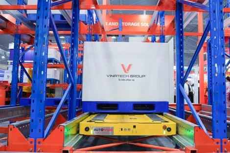 Robot Shuttle Việt Nam có đủ chất lượng so với robot quốc tế?