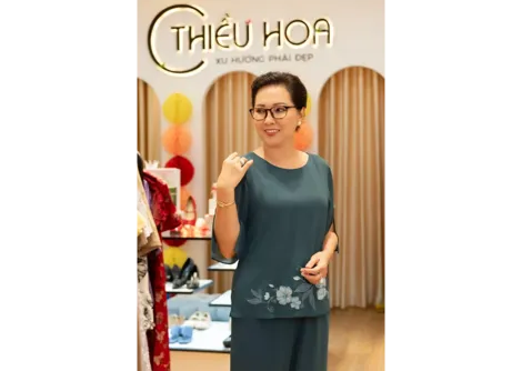 Chọn đồ theo mệnh 2026: Cùng sao Việt sắm Tết 2026