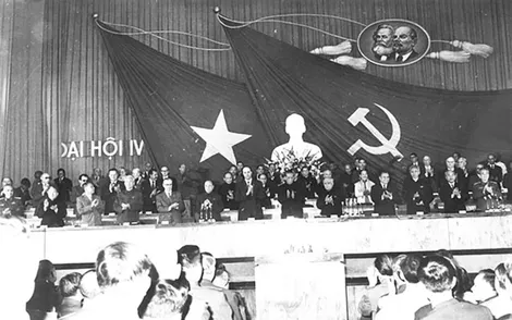 Đảng Cộng sản Việt Nam - Từ đại hội đến đại hội: Đại hội đại biểu toàn quốc lần thứ IV của Đảng