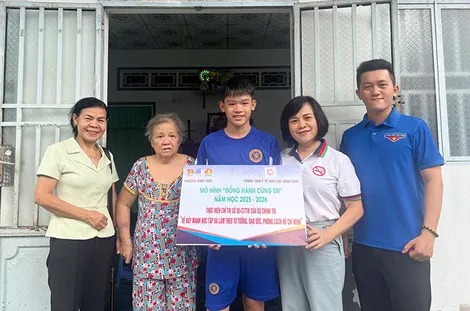 Người cán bộ Đoàn tận tụy