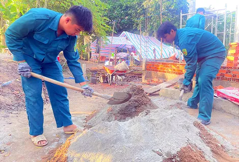 Thi đua hoàn thành nhiệm vụ