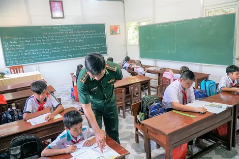 Lớp học đặc biệt trên đảo Hòn Chuối