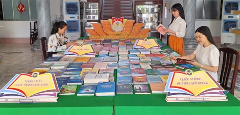 Triển lãm sách chào mừng Đại hội lần thứ XIV của Đảng