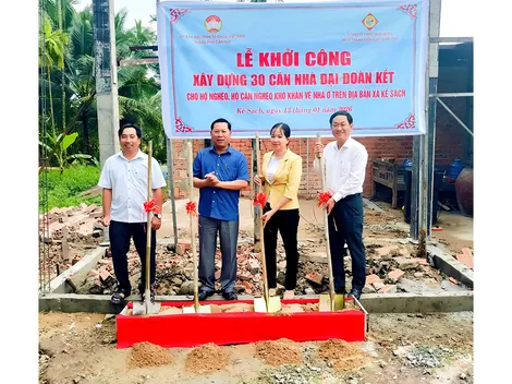 Tăng cường giám sát tiến độ, chất lượng xây dựng nhà Đại đoàn kết
