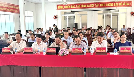 Đảng ủy xã Đông Phước triển khai các văn bản