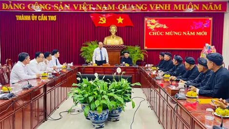 Ban Trị sự Trung ương Giáo hội Phật giáo Hòa Hảo chúc Tết lãnh đạo thành phố