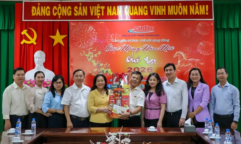 Đoàn Đại biểu Quốc hội TP Cần Thơ thăm, chúc Tết Báo và Phát thanh, Truyền hình Cần Thơ