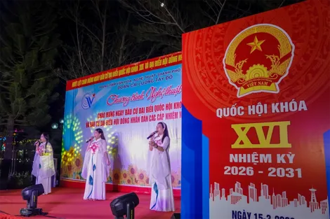 Chương trình nghệ thuật chào mừng bầu cử