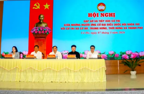 Những người ứng cử đại biểu Quốc hội khóa XVI thuộc Đơn vị bầu cử số 2 gặp gỡ, tiếp xúc với cử tri