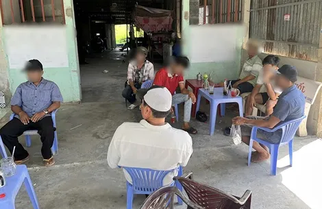 Bắt quả tang 8 đối tượng đá gà qua mạng ăn thua bằng tiền