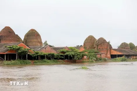 Mang Thít - từ làng nghề trăm năm tới điểm đến du lịch độc đáo
