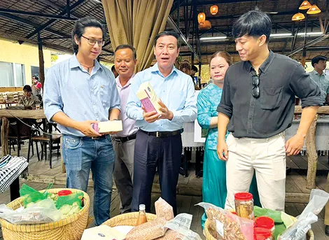 Giải pháp thuận thiên thích ứng biến đổi khí hậu ở ĐBSCL